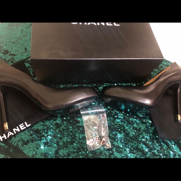 CHANEL 💕🔥 BNWT - Picture 5 of 5